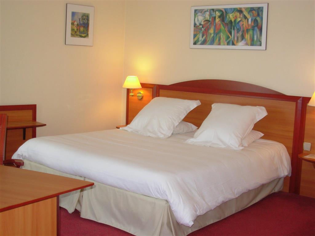Ibis Styles Centre Gare Hotel 3*